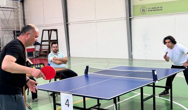 Sivrihisar'da masa tenisi heyecanı yaşandı
