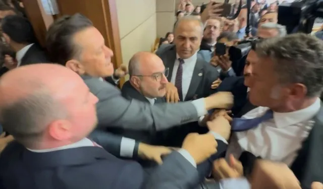 Meclis’te zeytinlik gerilimi: CHP'li Vekiller ile AKP'li Vekiller arasında arbede yaşandı