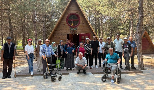 Eskişehir'de yaşlılar doğayla buluştu...