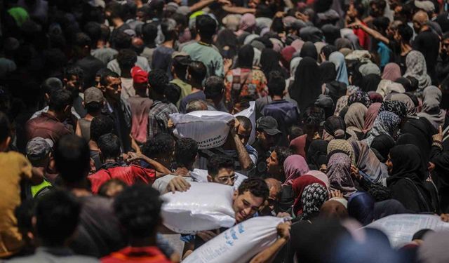 AB, Gazze’ye insani yardım ulaştırılması için İsrail’le anlaşma sağlandığını açıkladı