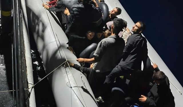 Ayvacık açıklarında 38 kaçak göçmen yakalandı