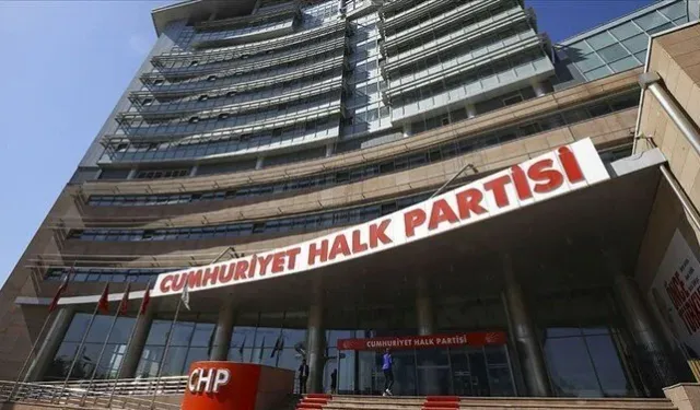 Gürsel Tekin CHP'den ihraç edildi