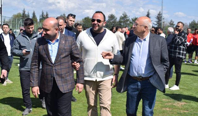 Para’ deyince hemen kaçma…