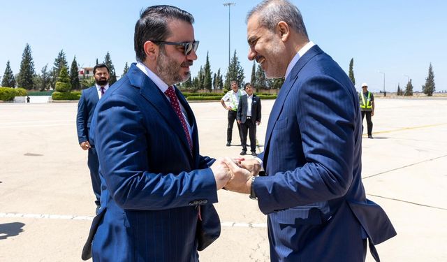 Eş-Şara tarafından kabul edildi