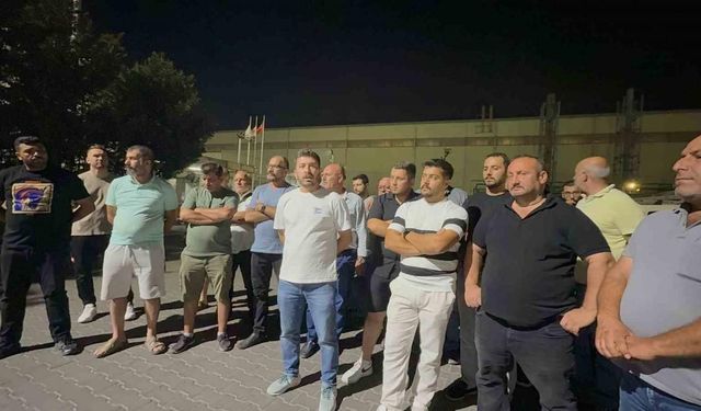 Gemlik’te liman sahasında iş durdu