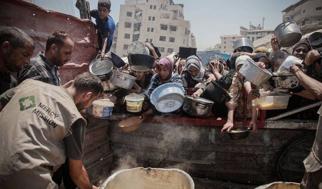 Gazze’de son saat 24 içinde 4 kişi açlıktan hayatını kaybetti