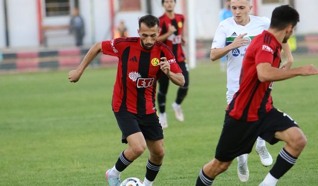 Eskişehirspor'un hazırlık maçında gol sesi çıkmadı