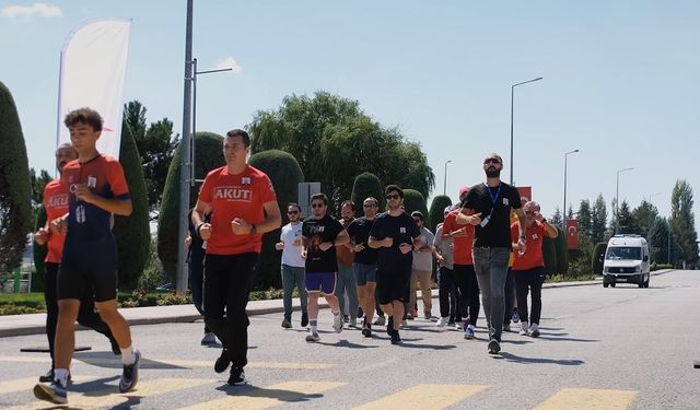 Eskişehir orman yangını şehidi adına anma koşusu düzenlendi!