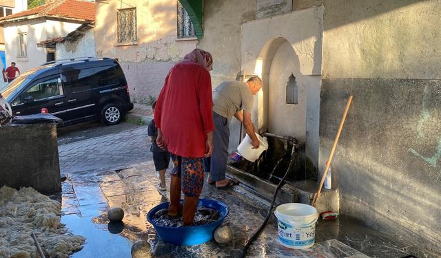 Eskişehirliler çeşmelere yoğun ilgi gösteriyorlar