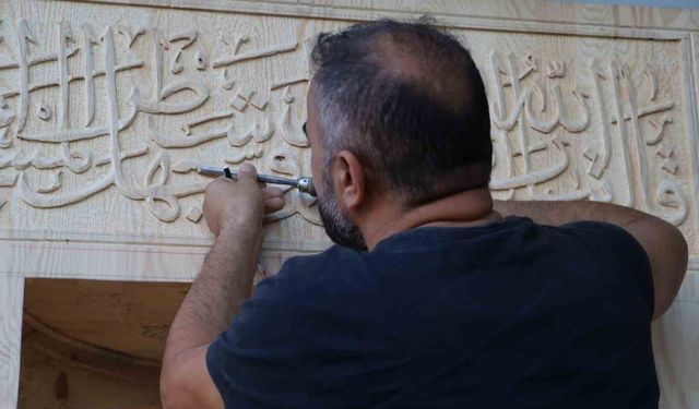 CNC teknolojilerine inat el oymacılığını yaşatmaya çalışıyor