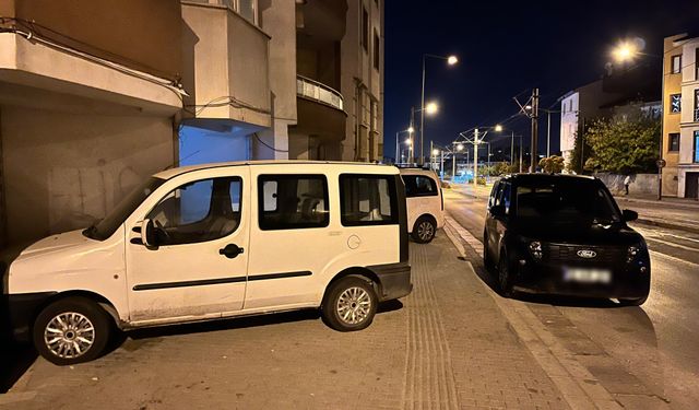 Büyükdere Mahallesi’nde kaldırım işgalleri tepki çekiyor