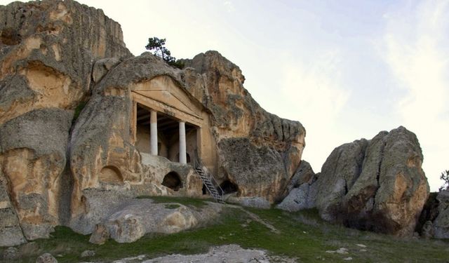 Eskişehir’in gizemli hazinesi görenleri büyülüyor...