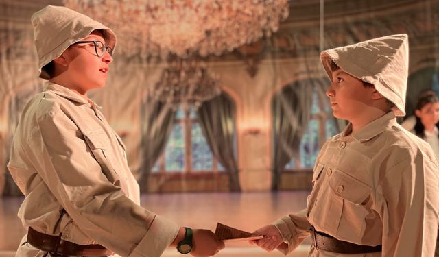 Eskişehir Bilnet Okulları'nda Cumhuriyet coşkusu