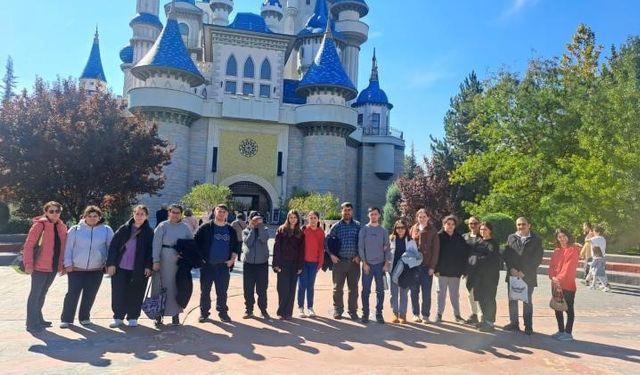 O ilimizden geldiler Eskişehir'i gezdiler