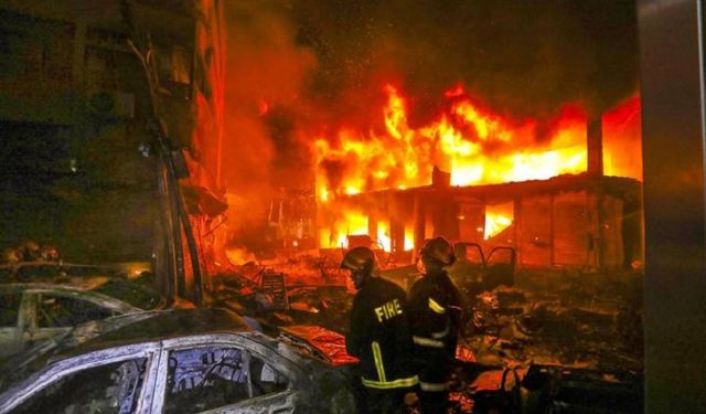 Bangladeş’te tekstil fabrikasında yangın: 16 ölü