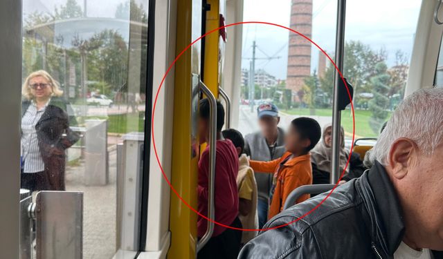 Eskişehir'de bu çocuklar vatandaşları rahatsız ediyor...