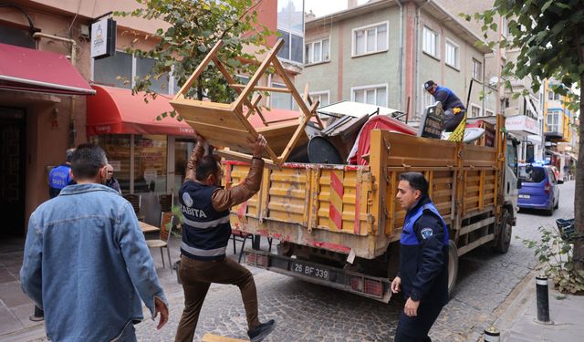 Odunpazarı zabıtasından kaldırım işgallerine denetim!