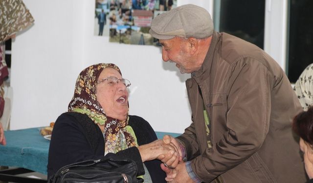 Eskişehir'deki bu etkinlik o köyü hareket getirdi... Vatandaşlar akın ediyor...