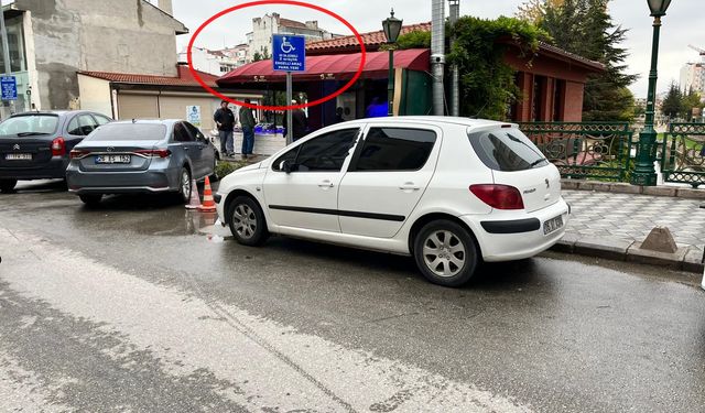 Eskişehir'de duyarsız sürücüler tepki çekti!