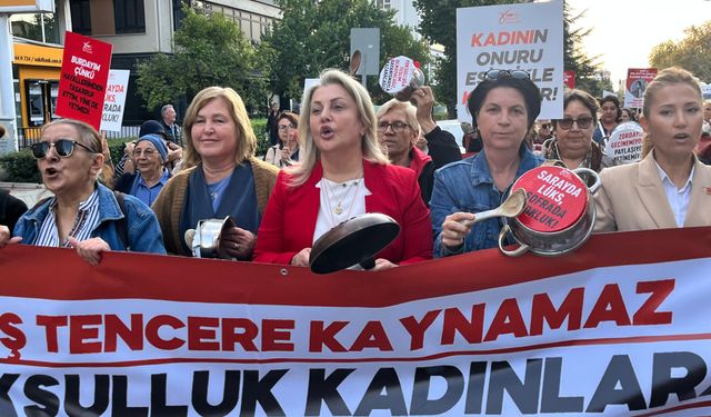 Eskişehir'de tencereli tavalı protesto