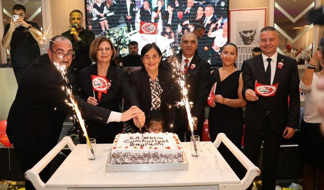 ADD Eskişehir Şubesi Cumhuriyet Gecesinde büyük coşku