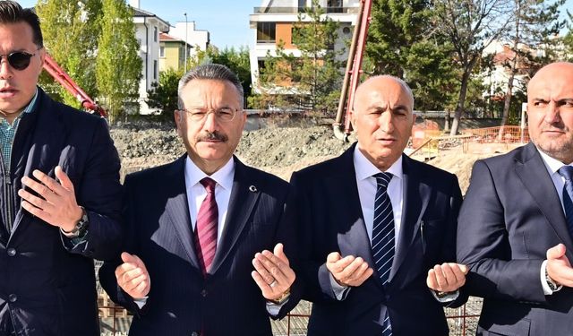 "Bu kesin beddua ediyor"