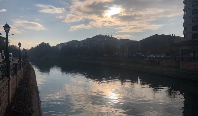 Eskişehir'de bu manzara görenleri büyülüyor...