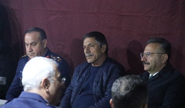 Vali Aksoy Şehit Emre Mercan'ın baba ocağına ziyaret etti