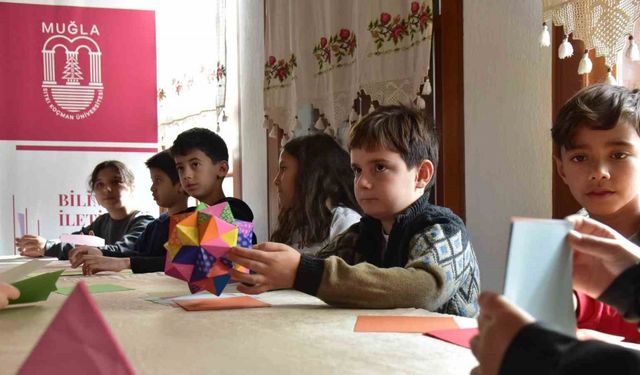 Çocuklar origami ile geometrinin dünyasını keşfetti