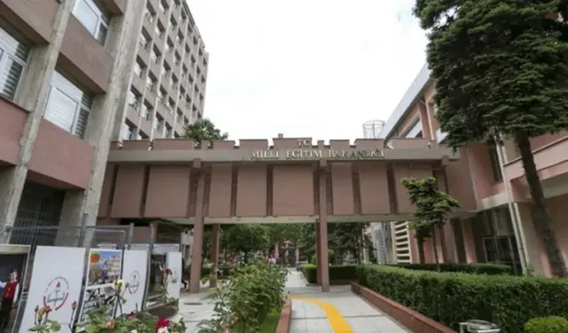 Eğitim Bir-Sen'den konaklama tepkisi