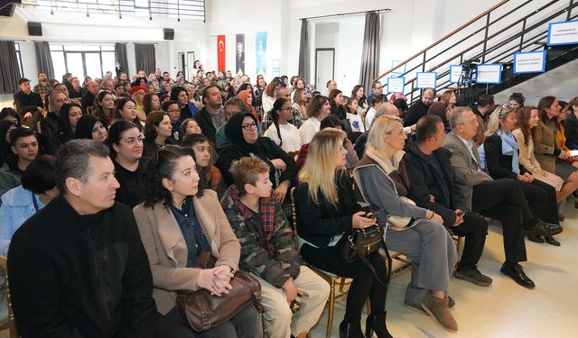 Eskişehir'de önemli panel... Büyük ilgi gördü