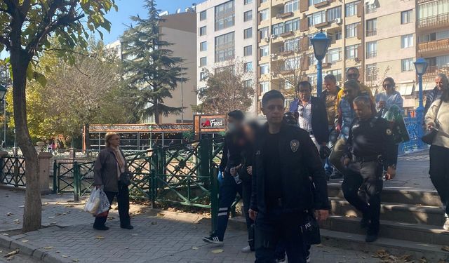 Eskişehir’de bir kadın köprüden atlamak istedi