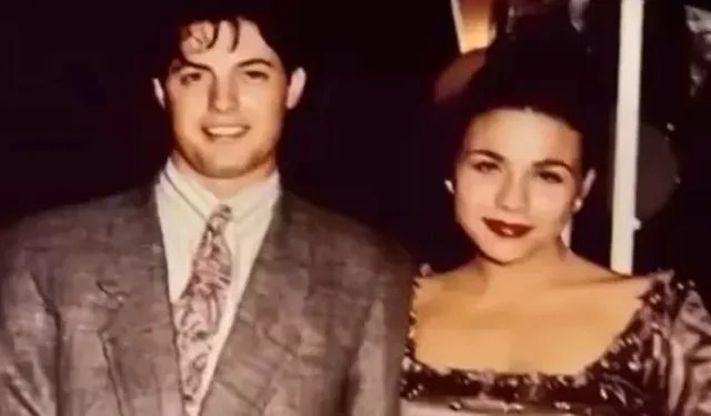 Ünlü oyuncu 30 yıl sonra ilk aşkına kavuştu