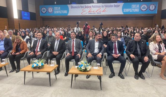 Sağlık-Sen Başkanı: “Ebelik anneden kızına geçen bir emanettir”