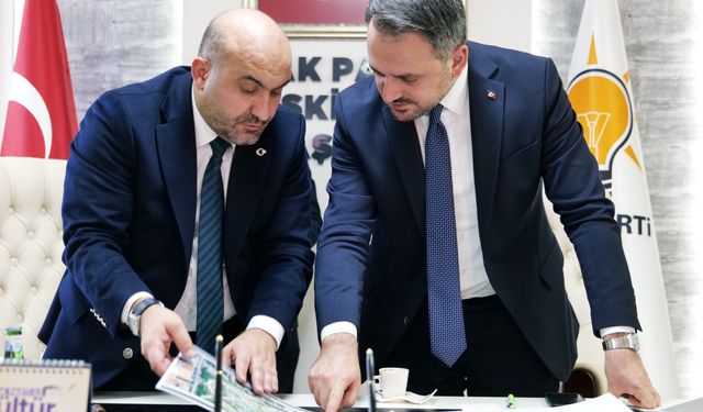 Gençlik ve Spor Bakan Yardımcısı AK Parti'ye ziyaret