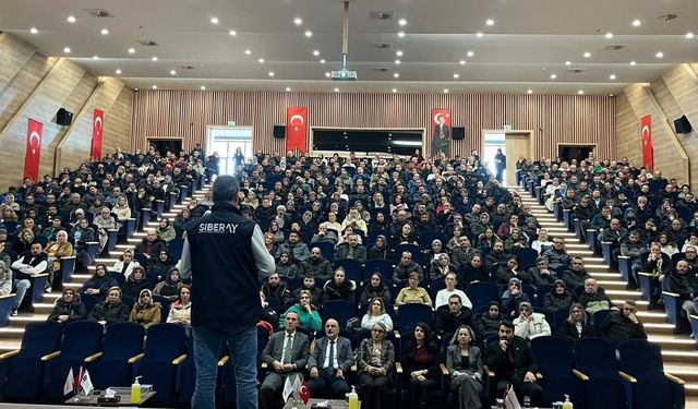 Siber suçlarla ilgili seminer!