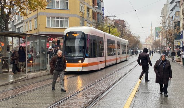 Eskişehir'de beklenen yağış geldi