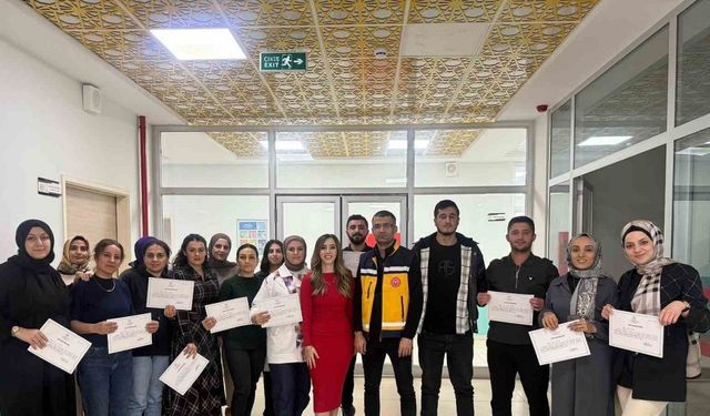 Ebelere yeni doğan bakımı eğitimi verildi