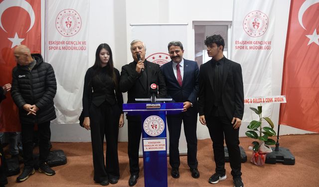 Çiğdem Bilge'nin adı yeni konferans salonuna verildi