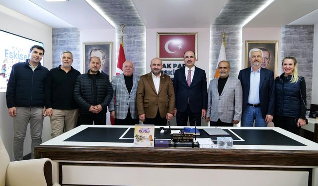 AK Parti  Eskişehir teşkilatına anlamlı ziyaret