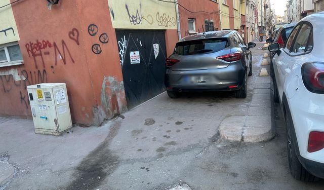 Engelli rampasını işgal etti