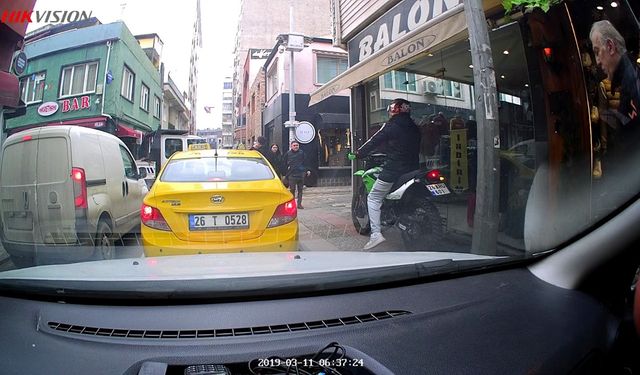 Eskişehir'in bitmeyen çilesi: Kaldırımdaki mayınlar!