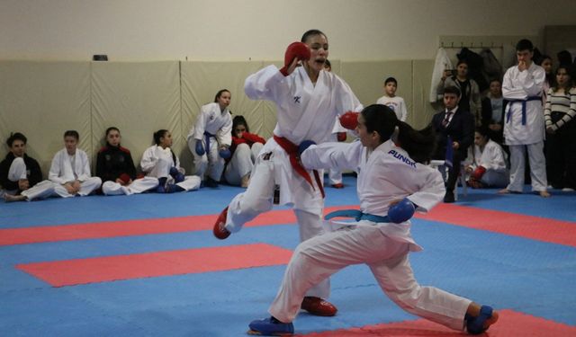 'Gençler Karate Takım İl Birinciliği Müsabakaları' sona erdi