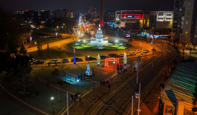 Eskişehir’de 2026 coşkusu sokaklara taştı