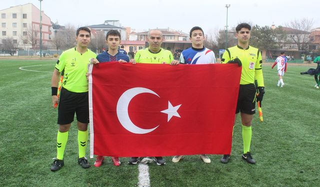 Hakemlerden anlamlı destek!