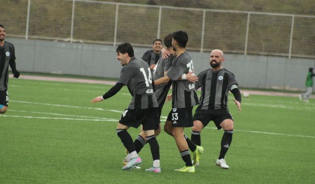 Anadolu SF pes etmiyor!