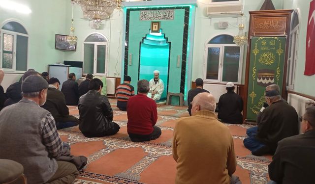 Sarıcakaya Müftüsü Altunbaş, Mayıslar Mahallesi'nde iftar sofrasına konuk oldu