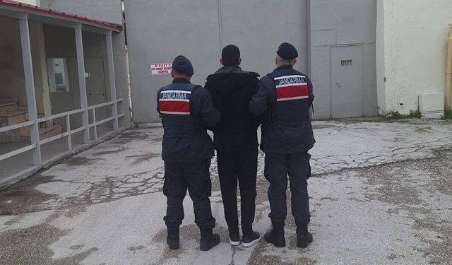 Aranan şahıs yakalandı