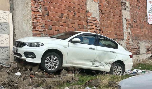 Trafik kazası: 2 yaralı