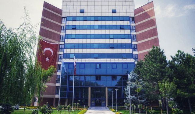 AÖF Bahar Dönemi kayıt yenileme süreci başladı